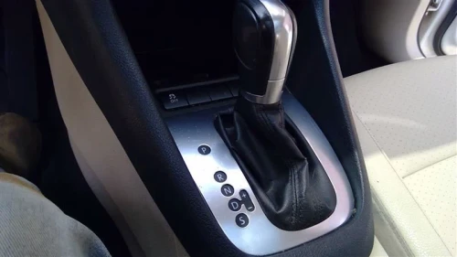 2012 Volkswagen Jetta Used OEM Floor Shifter