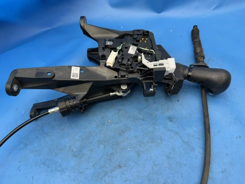 2016-2022 Honda HR-V Automatic Used OEM Floor Shifter