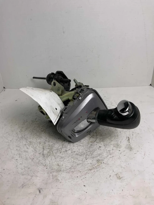 2005-2010 Honda CR-V Automatic Used OEM Floor Shifter