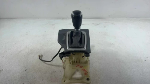 2014-2018 Mazda Mazda3 BHN246100E Used OEM Floor Shifter