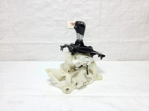 Mazda Mazda3 BJT146100 Automatic Used OEM Floor Shifter