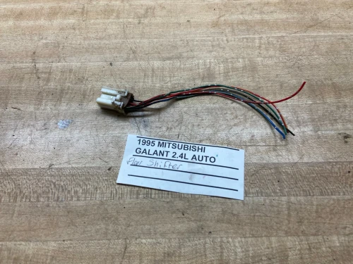 1994-1998 Mitsubishi Galant Used OEM Floor Shifter