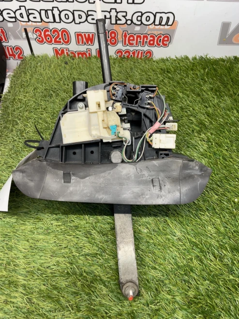 2018 Infiniti Q70 Used OEM Floor Shifter