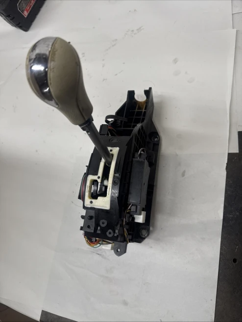 2011-2024 Infiniti QX80 With Knob Used OEM Floor Shifter