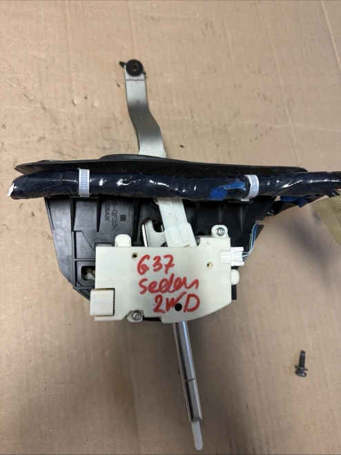 2008-2009 Infiniti G37 Used OEM Floor Shifter
