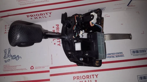 Infiniti M35 Automatic Used OEM Floor Shifter