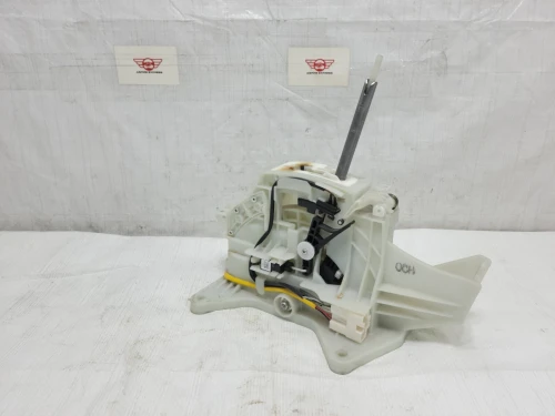 2018-2020 Hyundai Tucson Used OEM Floor Shifter