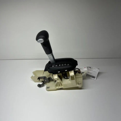 2006-2011 Hyundai Accent Automatic Used OEM Floor Shifter