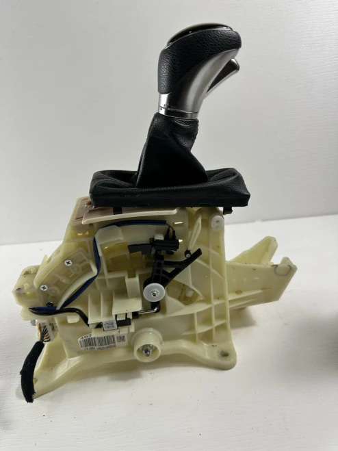 2015-2017 Hyundai Sonata Automatic Used OEM Floor Shifter