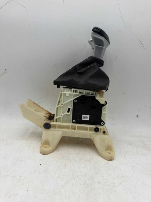 2021-2025 Hyundai Elantra With Knob Used OEM Floor Shifter