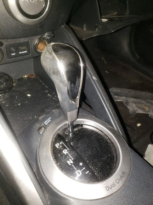 Hyundai Veloster Used OEM Floor Shifter