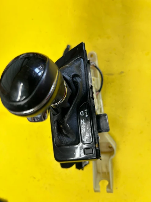 2012-2014 Hyundai Sonata 467003Q100 Automatic Used OEM Floor Shifter