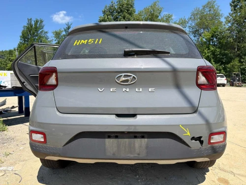2021 Hyundai Venue Automatic Used OEM Floor Shifter