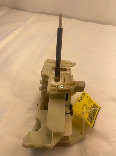 2015 Hyundai Elantra Automatic Used OEM Floor Shifter