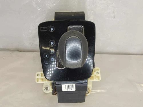 Hyundai Genesis Used OEM Floor Shifter