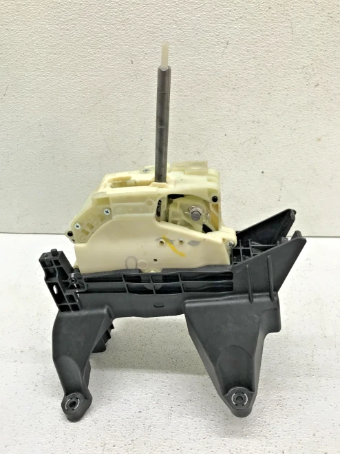 2019-2020 Hyundai Santa Fe Used OEM Floor Shifter