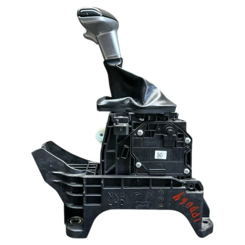 2022 Hyundai Tucson 46700N7100 Used OEM Floor Shifter