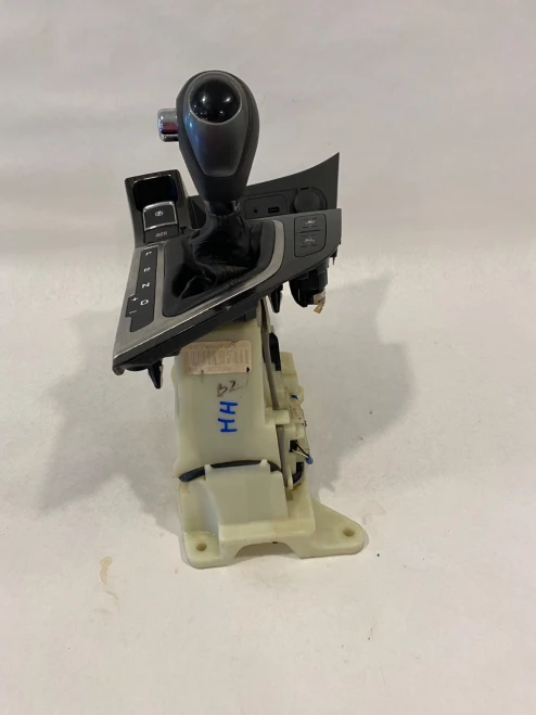 2011-2013 Kia Optima With Knob Used OEM Floor Shifter