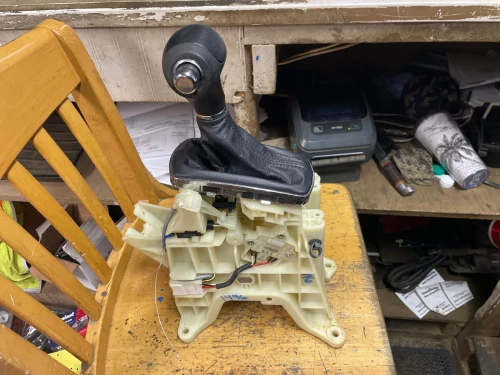 Kia Sportage Used OEM Floor Shifter