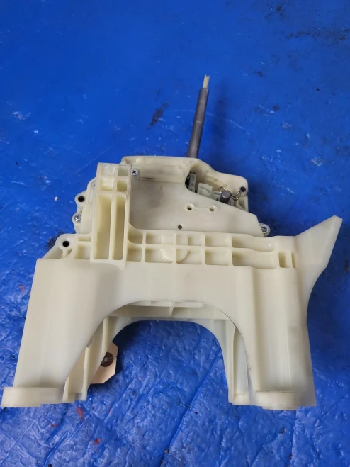 2021-2025 Kia Seltos 46700Q5110 Used OEM Floor Shifter