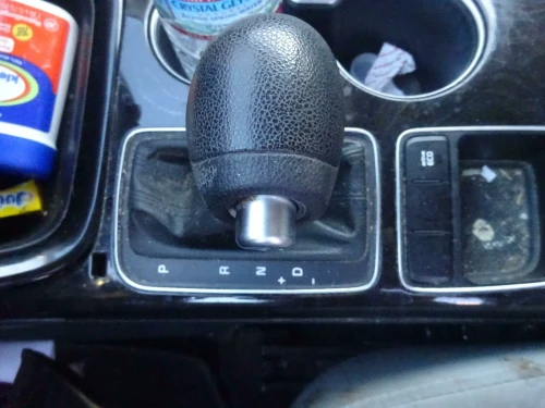 Kia Sorento Used OEM Floor Shifter