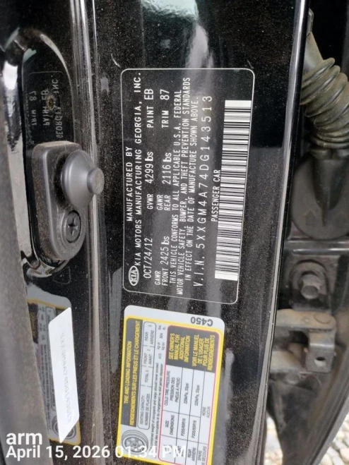 2011 Kia 467004C300 Used OEM Floor Shifter
