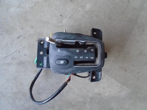 2000-2008 Jaguar S-Type Automatic Used OEM Floor Shifter