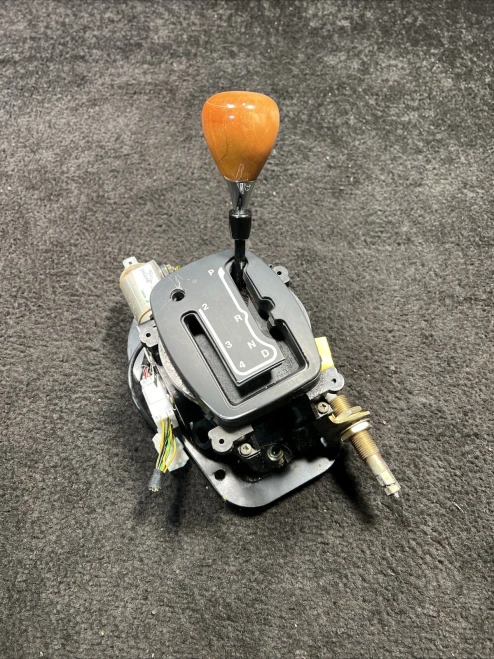 Jaguar LNA5850AA Automatic Used OEM Floor Shifter