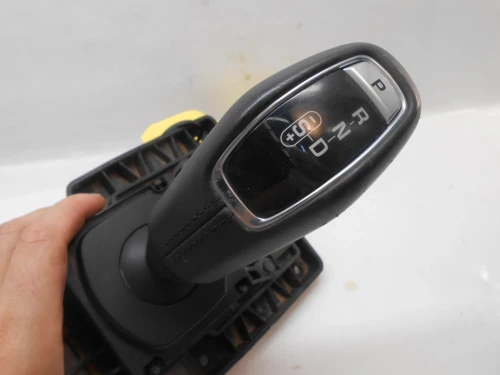 2017-2023 Jaguar E-Pace J9C37E453AA Used OEM Floor Shifter