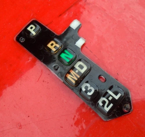 2001-2005 Lexus IS300 Automatic Used OEM Floor Shifter