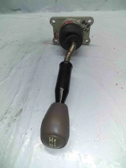 2005 Lexus GX470 4WD Used OEM Floor Shifter