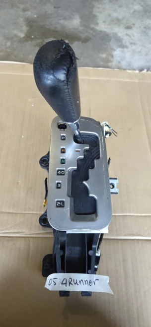 2003-2007 Toyota 4Runner 4RUNNER 4WD Used OEM Floor Shifter