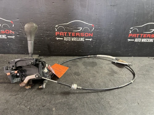 2004-2007 Toyota Highlander Automatic Used OEM Floor Shifter