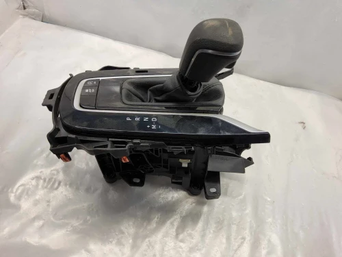 Toyota Corolla 3356012650 Used OEM Floor Shifter