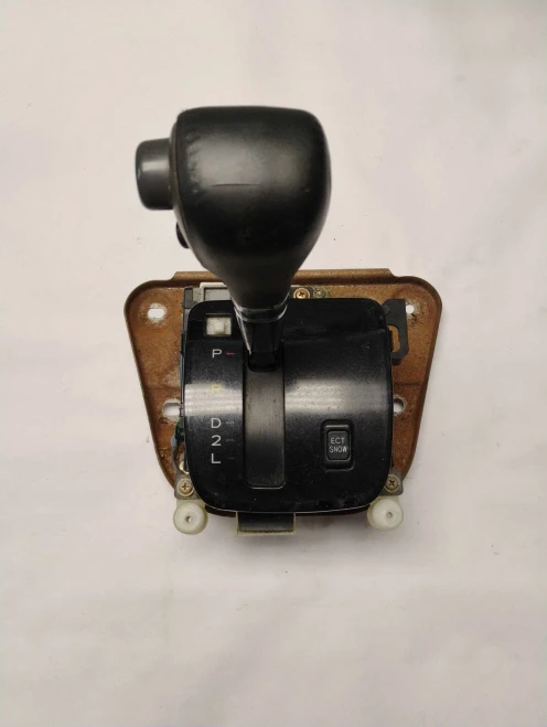 2001-2003 Toyota Highlander Automatic Used OEM Floor Shifter