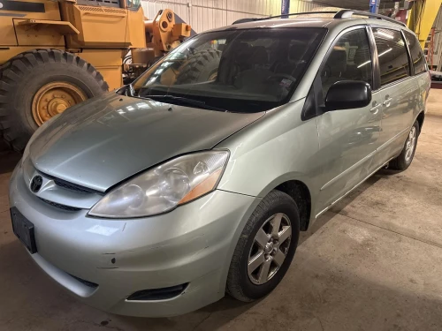 2006 Toyota Sienna Used OEM Floor Shifter
