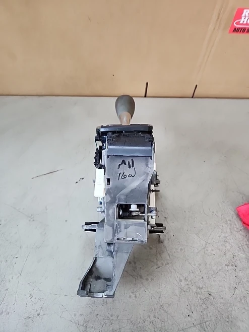 2007 Toyota Sienna Used OEM Floor Shifter