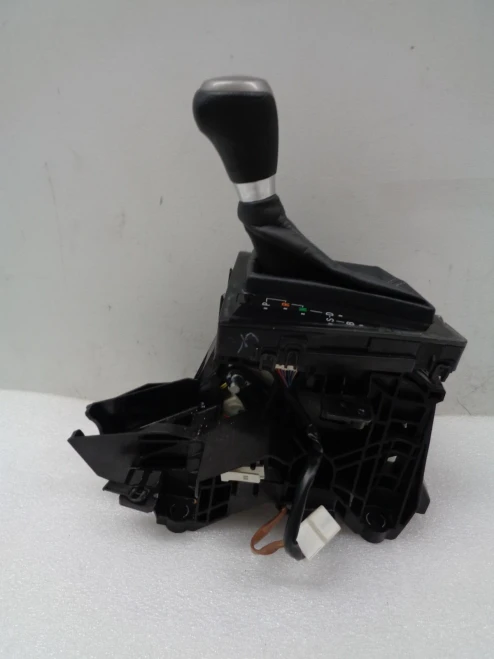 2014-2019 Toyota Corolla AK2602200 CVT Used OEM Floor Shifter