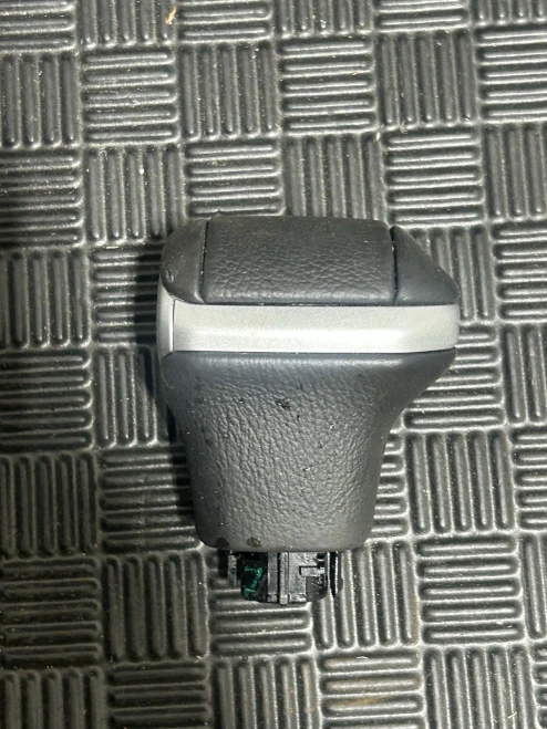 2021-2026 Toyota Sienna Used OEM Floor Shifter