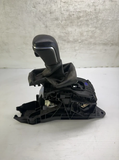 2018-2025 Toyota Camry Automatic Used OEM Floor Shifter