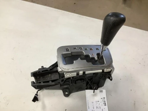 2003-2005 Toyota 4Runner Automatic Used OEM Floor Shifter
