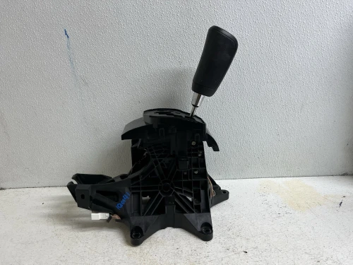 2013-2016 Toyota Sequoia Automatic Used OEM Floor Shifter