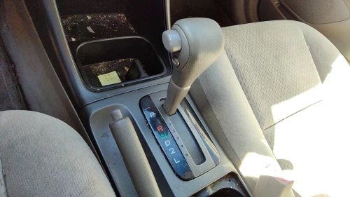 2002-2005 Toyota Camry Used OEM Floor Shifter