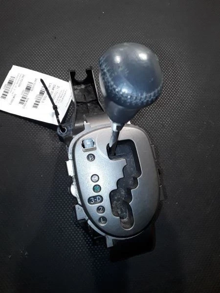 2009 Toyota Yaris Used OEM Floor Shifter