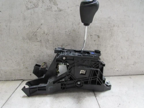 2016 Toyota Camry Used OEM Floor Shifter