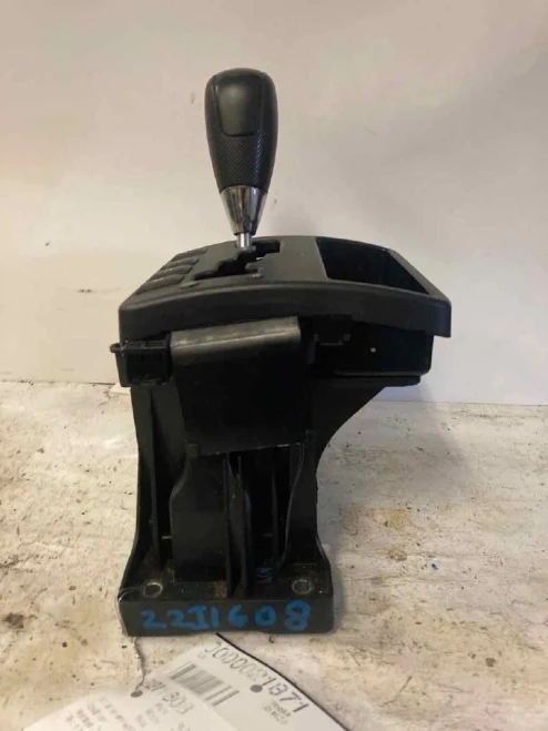Jeep Grand Cherokee Automatic Used OEM Floor Shifter