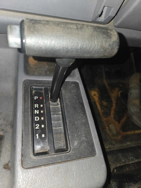 Jeep Wrangler Used OEM Floor Shifter