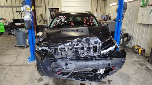2020 Jeep Cherokee Used OEM Floor Shifter