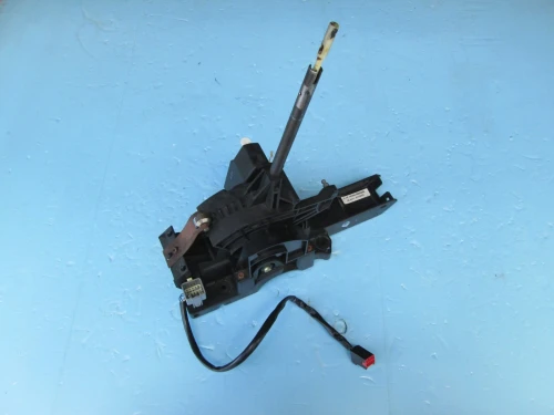 2003-2004 Lincoln Navigator Automatic Used OEM Floor Shifter