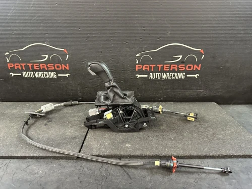 2010-2012 Lincoln MKS Automatic With Cable Used OEM Floor Shifter
